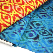 Tissu coton demi natté IKAT INDIEN imprimé traditionnel : bleu/vert ou rouge/jaune - MADE IN INDIA - tissuspipi.com