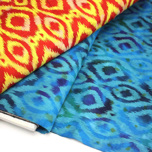 Tissu coton demi natté IKAT INDIEN imprimé traditionnel : bleu/vert ou rouge/jaune - MADE IN INDIA - tissuspipi.com