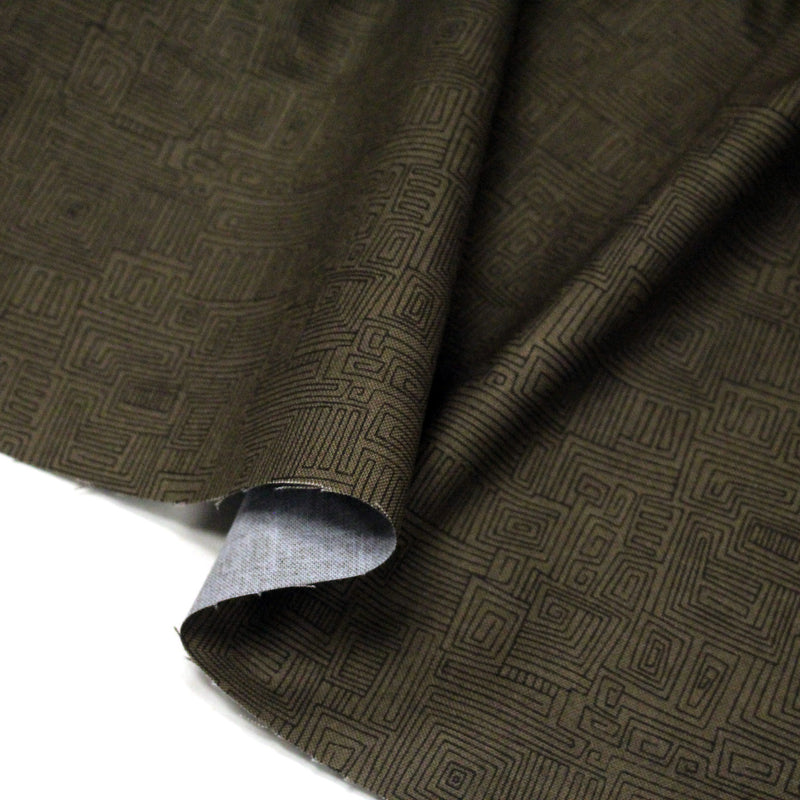 Tissu cotonnade vert marron aux lignes & formes géométriques - COLLECTION SEVENTIES - tissuspipi.com