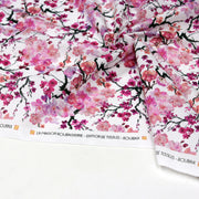 Tissu cotonnade SAKURA ROSE : jardin japonais aux fleurs de cerisier roses & fuchsia - tissuspipi.com