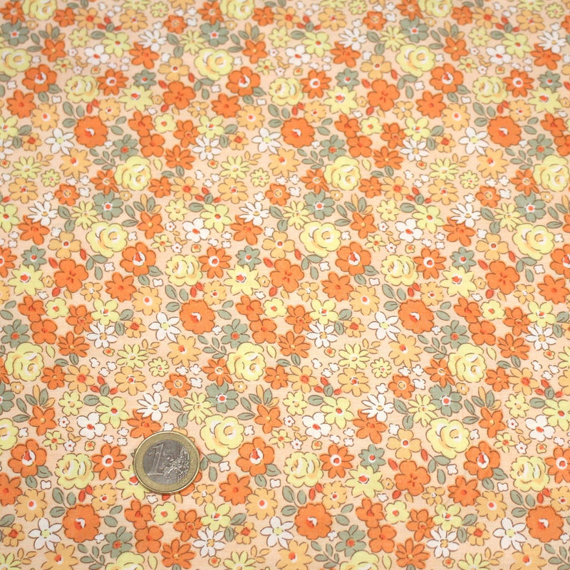 Tissu popeline coton fleurie orange jaune vert fond orange - OEKO - TEX - tissuspipi.com
