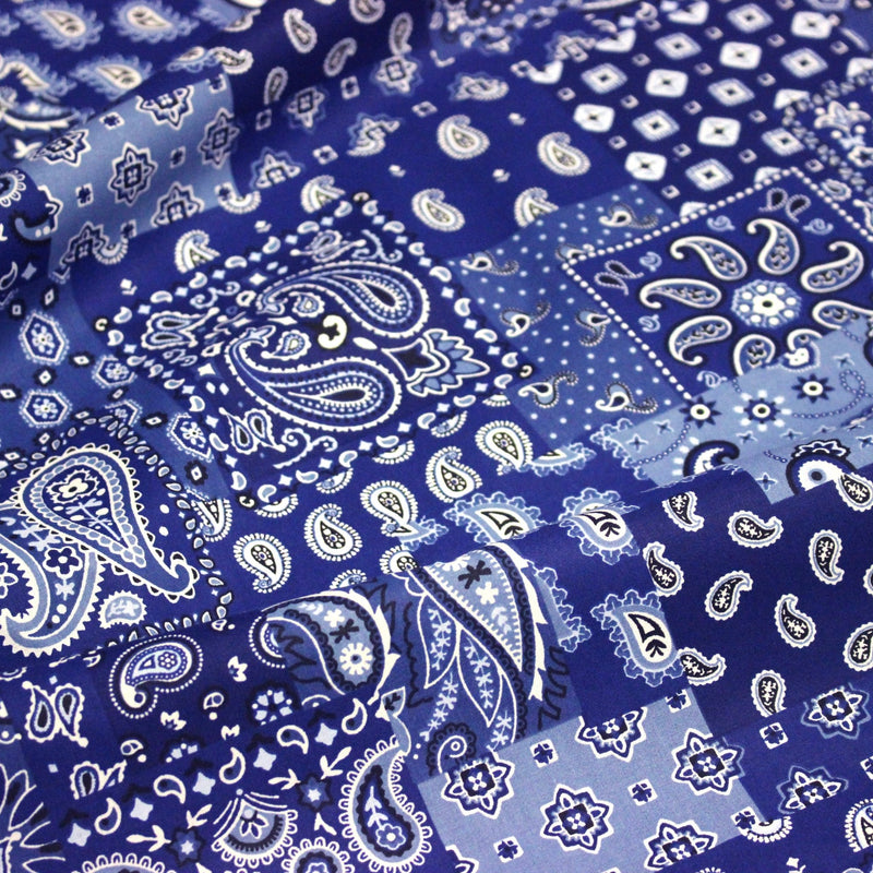 Tissu cotonnade, motif BANDANA paisley : rouge / bleu / vert - OEKO - TEX STANDARD 100 - tissuspipi.com