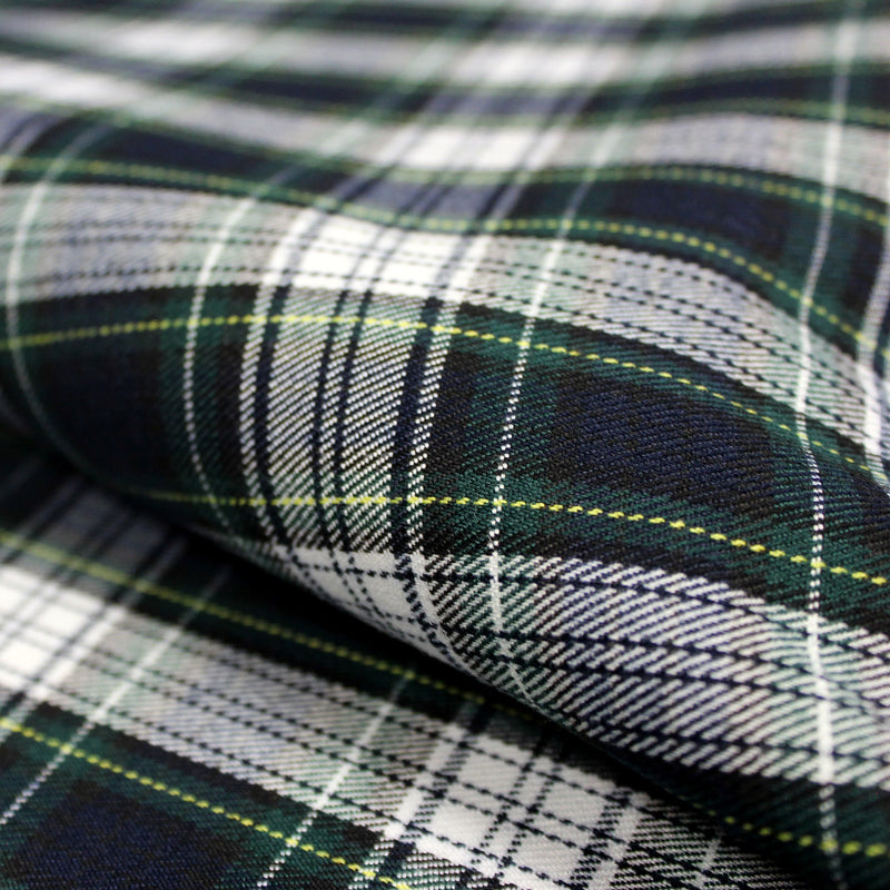 Tissu habillement Tartan carreaux motif traditionnel bleu marine, vert et blanc - OEKO - TEX® - tissuspipi.com