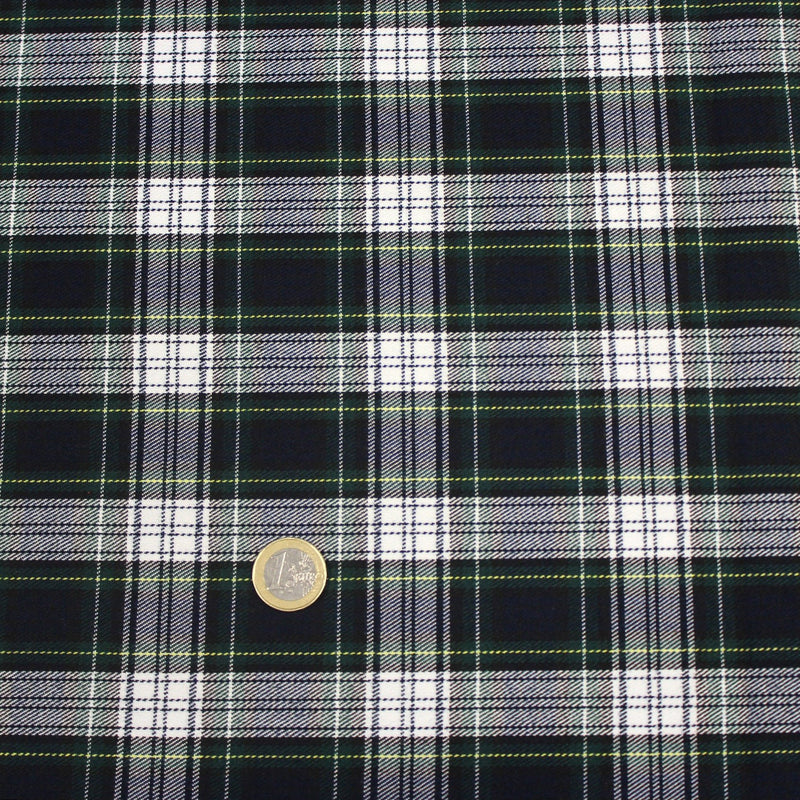 Tissu habillement Tartan carreaux motif traditionnel bleu marine, vert et blanc - OEKO - TEX® - tissuspipi.com