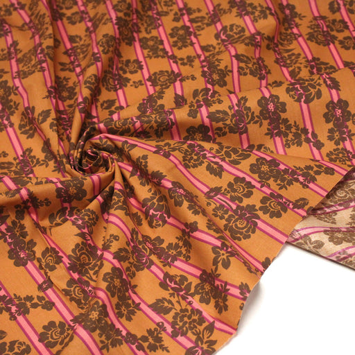 Tissu cotonnade SEVENTIES fleurs marrons, rayures roses et ocres - STANDARD 100 OEKO - TEX - tissuspipi.com