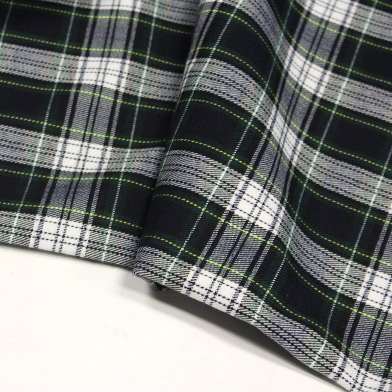 Tissu habillement Tartan carreaux motif traditionnel bleu marine, vert et blanc - OEKO - TEX® - tissuspipi.com