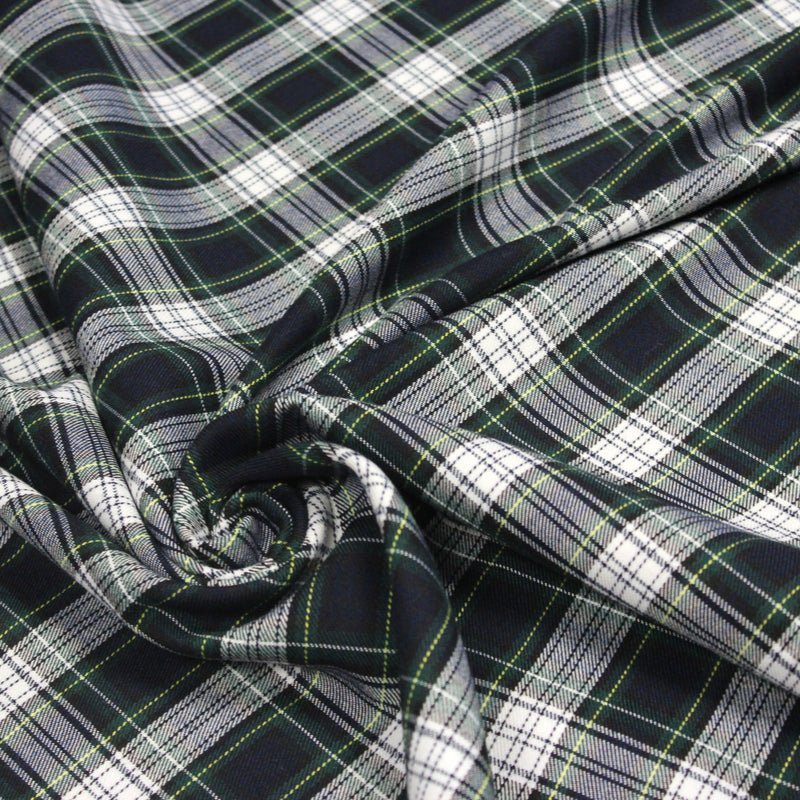Tissu habillement Tartan carreaux motif traditionnel bleu marine, vert et blanc - OEKO - TEX® - tissuspipi.com