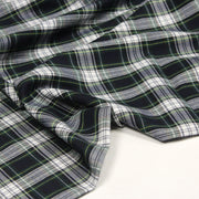 Tissu habillement Tartan carreaux motif traditionnel bleu marine, vert et blanc - OEKO - TEX® - tissuspipi.com