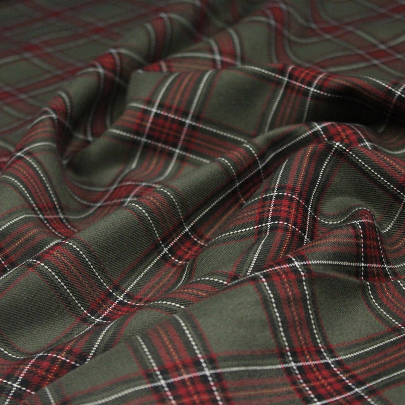 Tissu habillement Tartan carreaux motif traditionnel vert kaki noir et bordeaux - OEKO - TEX® - tissuspipi.com