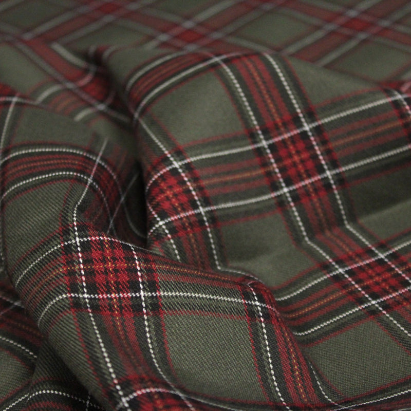 Tissu habillement Tartan carreaux motif traditionnel vert kaki noir et bordeaux - OEKO - TEX® - tissuspipi.com