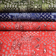 Tissu cotonnade, motif BANDANA paisley : rouge / bleu / vert - OEKO - TEX STANDARD 100 - tissuspipi.com