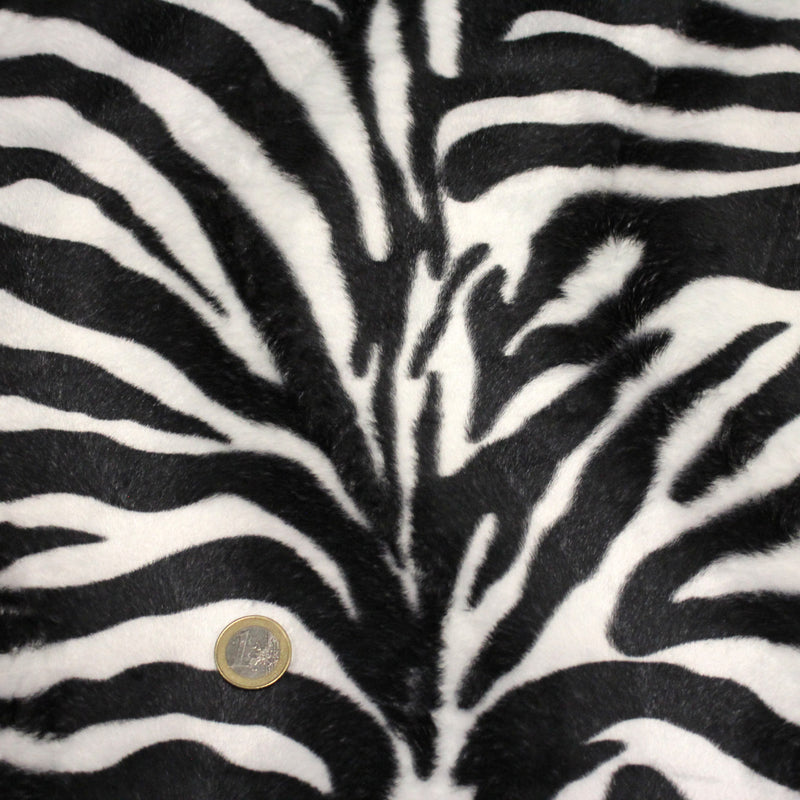 Tissu Velours imprimé motif ZEBRE : noir & blanc cassé - tissuspipi.com