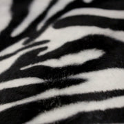 Tissu Velours imprimé motif ZEBRE : noir & blanc cassé - tissuspipi.com