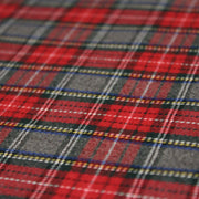 Tissu habillement Tartan carreaux motif traditionnel rouge, vert et gris - OEKO - TEX® - tissuspipi.com