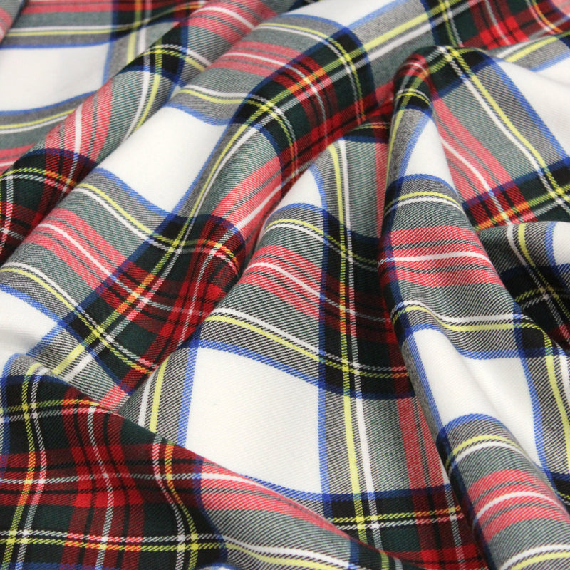 Tissu habillement Tartan motif traditionnel rouge, blanc, jaune, noir et vert - OEKO - TEX - tissuspipi.com