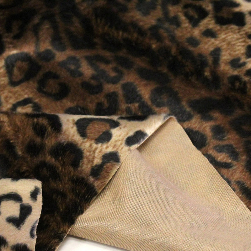 Tissu Velours imprimé motif LEOPARD aux couleurs fauves - tissuspipi.com