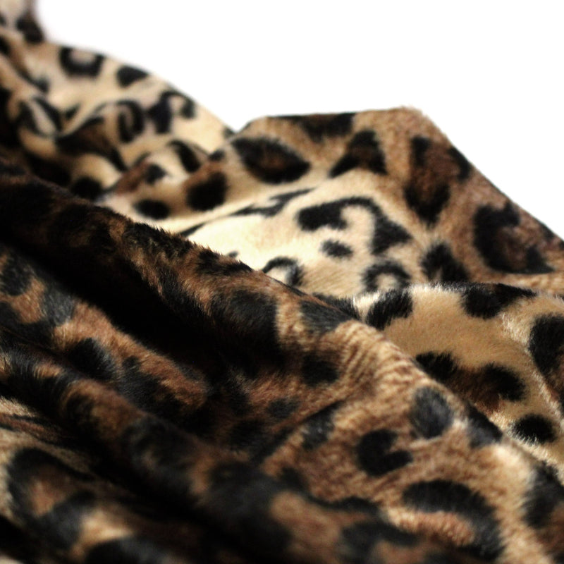 Tissu Velours imprimé motif LEOPARD aux couleurs fauves - tissuspipi.com