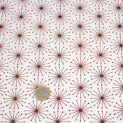 Tissu de Noël cotonnade aux étoiles vertes et rouges, fond blanc - tissuspipi.com