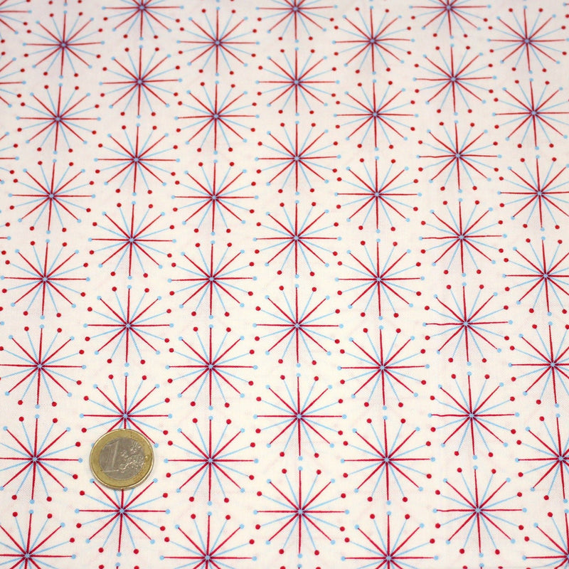 Tissu de Noël cotonnade aux étoiles bleu ciel et rouges, fond blanc - tissuspipi.com