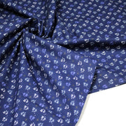 Tissu de Noël cotonnade bleu aux sapins blancs & blancs, étoiles grises - STANDARD 100 OEKO - TEX - tissuspipi.com