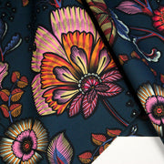 Tissu demi natté INDIENNES fleuri 100% coton, fond bleu pétrole - Collection Thevenon - tissuspipi.com