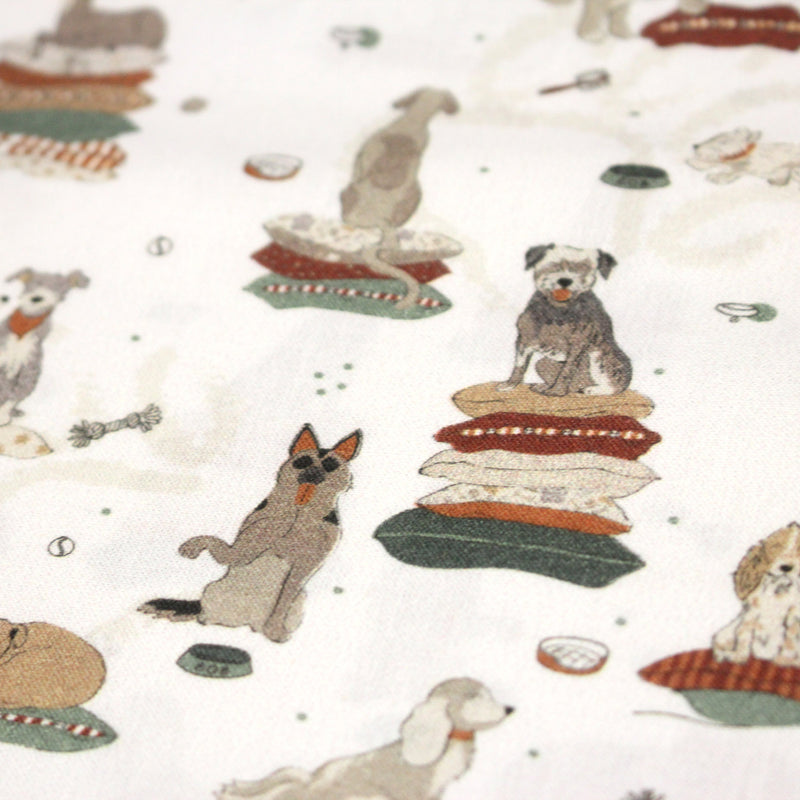Tissu cotonnade, blanc aux chiens, collection AUTOMNE - STANDARD 100 OEKO - TEX - tissuspipi.com