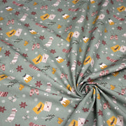 Tissu de Noël, cotonnade vert aux objets de Noël moutarde et bordeaux - STANDARD 100 OEKO - TEX - tissuspipi.com