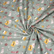 Tissu de Noël, cotonnade vert aux objets de Noël moutarde et bordeaux - STANDARD 100 OEKO - TEX - tissuspipi.com