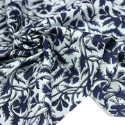 Tissu coton fin imprimé INDIENNE bleu ciel aux fleurs traditionnelles indiennes bleu Prusse - tissuspipi.com