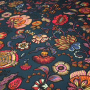 Tissu demi natté INDIENNES fleuri 100% coton, fond bleu pétrole - Collection Thevenon - tissuspipi.com