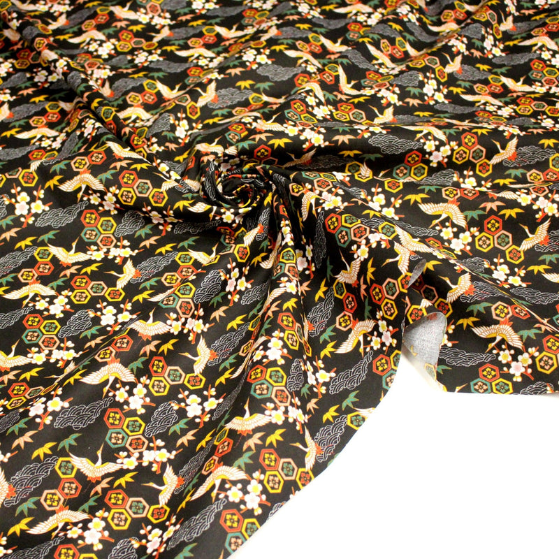 Tissu cotonnade NIGITA, motif japonais des grues : noir, bleu, rose, rouge - OEKO - TEX - tissuspipi.com