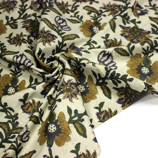 Tissu coton fin imprimé INDIENNES écru aux fleurs indiennes vertes jaunes et bleues - tissuspipi.com
