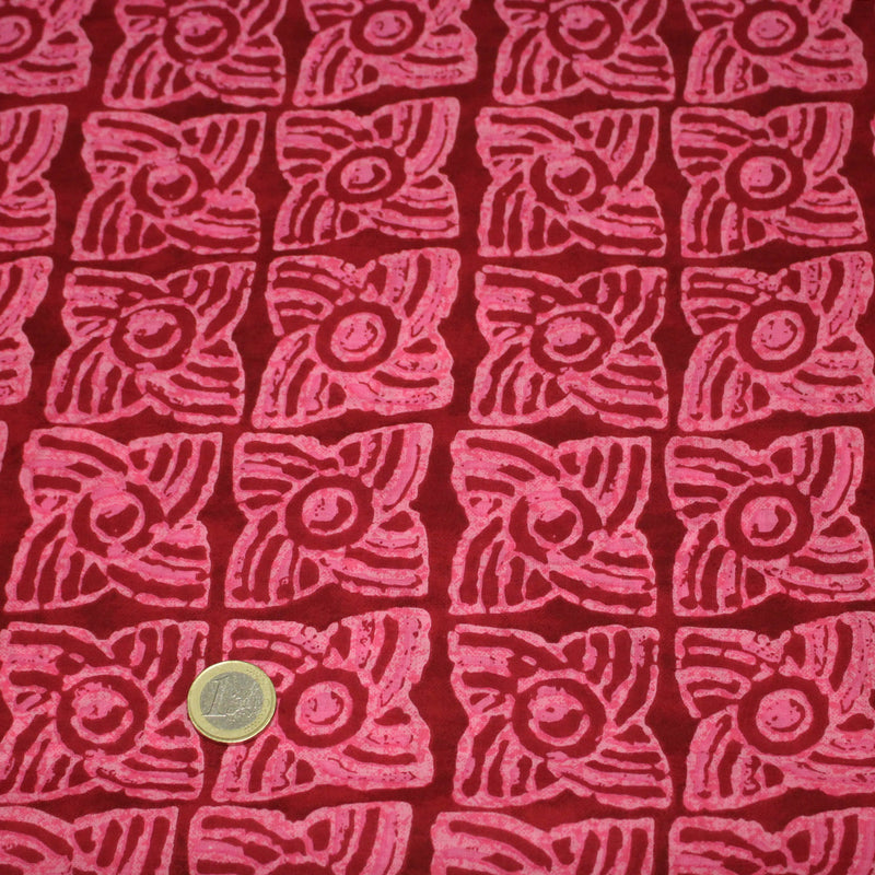 Tissu coton fin imprimé INDIENNES, rose fuchsia aux fleurs géométriques roses – STANDARD 100 OEKO - TEX - tissuspipi.com