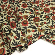 Tissu coton fin imprimé INDIENNES écru aux fleurs indiennes ocres rouges et noires - tissuspipi.com