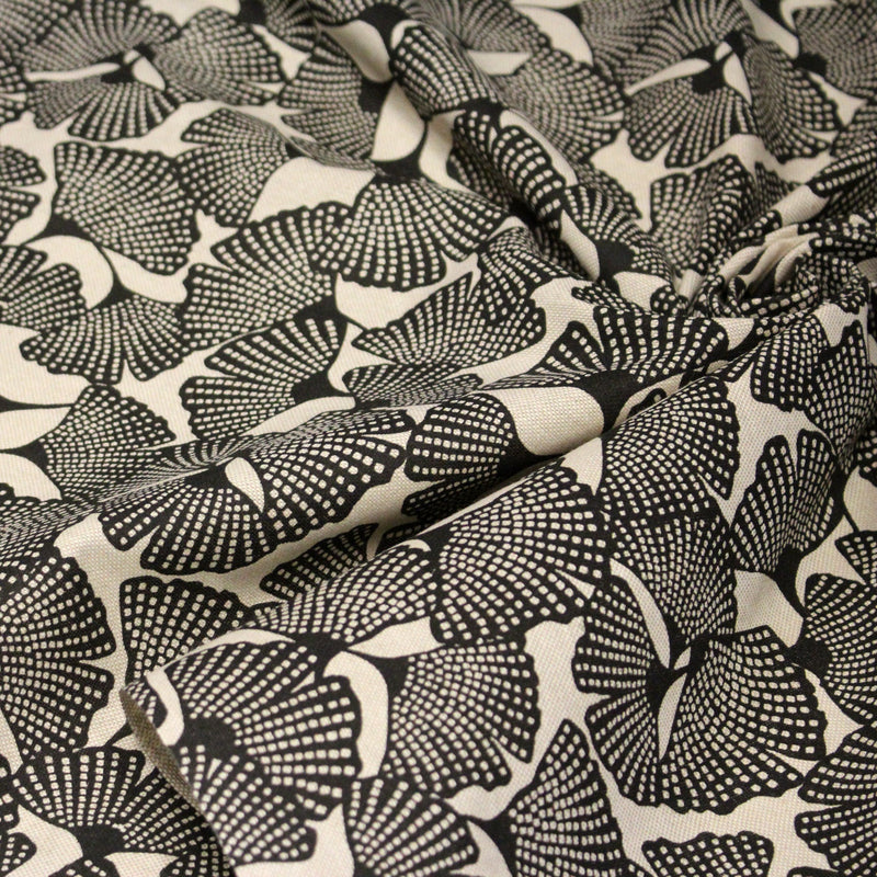 Tissu coton demi natté motif japonais GINKGO : BLEU ou NOIR - OEKO - TEX STANDARD 100 - tissuspipi.com