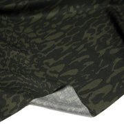 Tissu viscose fluide SERPENT, motif python vert kaki et noir - Fabrication italienne - tissuspipi.com