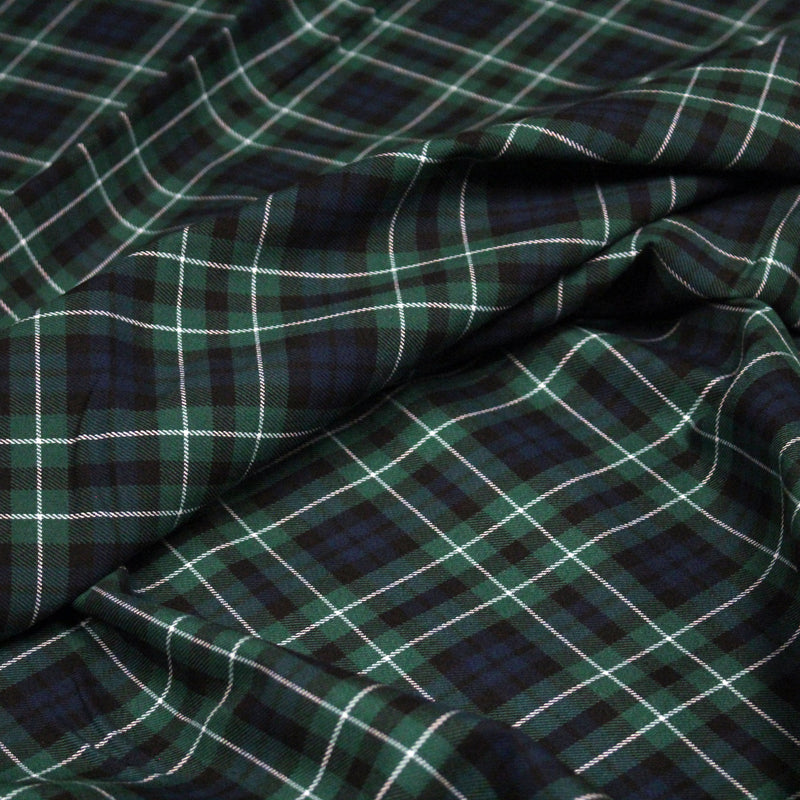 Tissu Tartan motif traditionnel vert bleu blanc - STANDARD 100 OEKO - TEX - tissuspipi.com