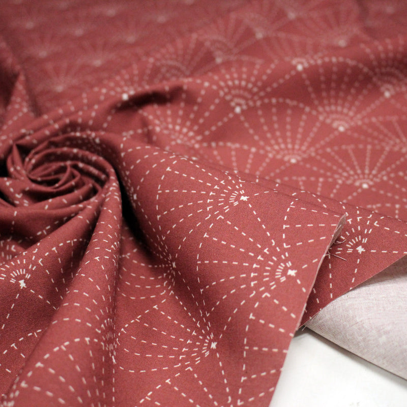 Tissu cotonnade motif japonais SASHIKO & SENSU – rouge & écru - tissuspipi.com