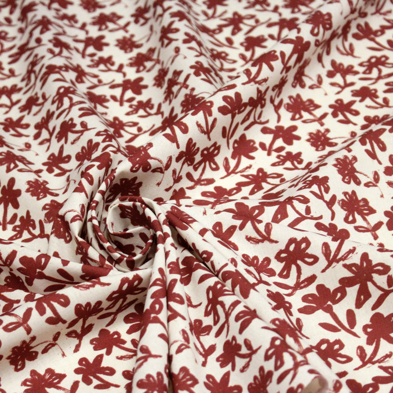 Tissu cotonnade motif japonais HANA - E, aux fleurs dessinées rouges, fond écru - tissuspipi.com