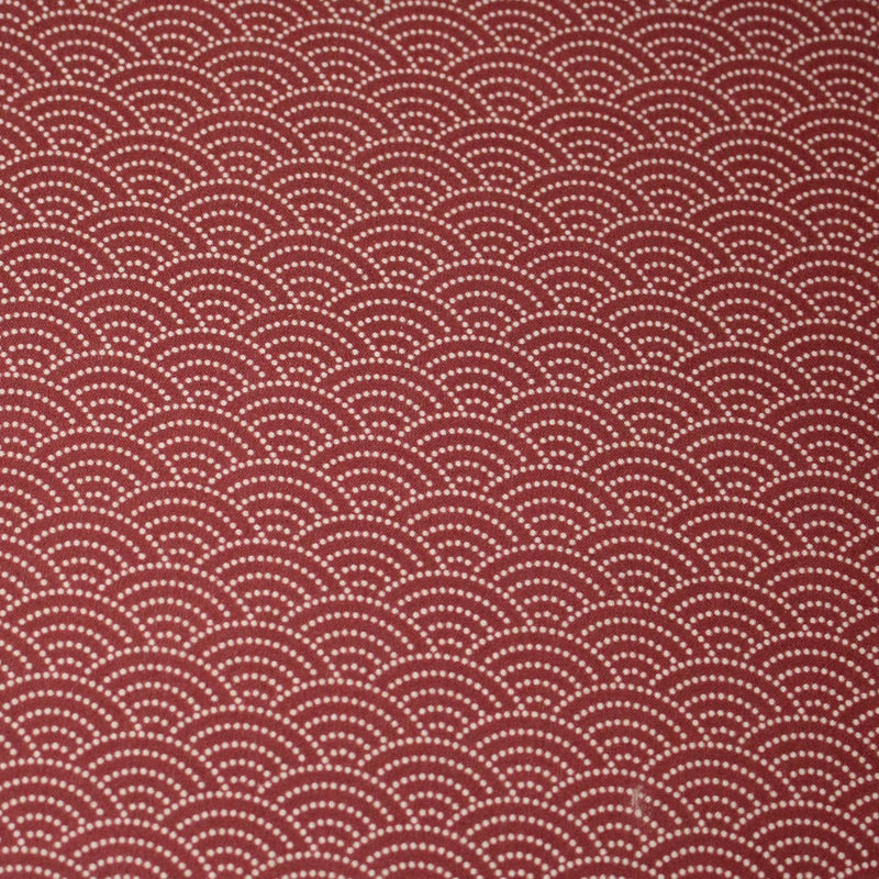 Tissu cotonnade motif japonais SEIGAIHA & POIS, écru fond rouge - tissuspipi.com