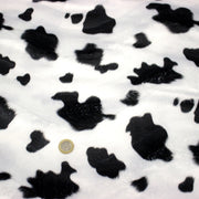 Tissu Velours imprimé motif VACHE noir et blanc - tissuspipi.com