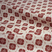 Tissu cotonnade motif japonais KIKKŌ HANABISHI, fleurs & hexagones, rouge & écru - tissuspipi.com