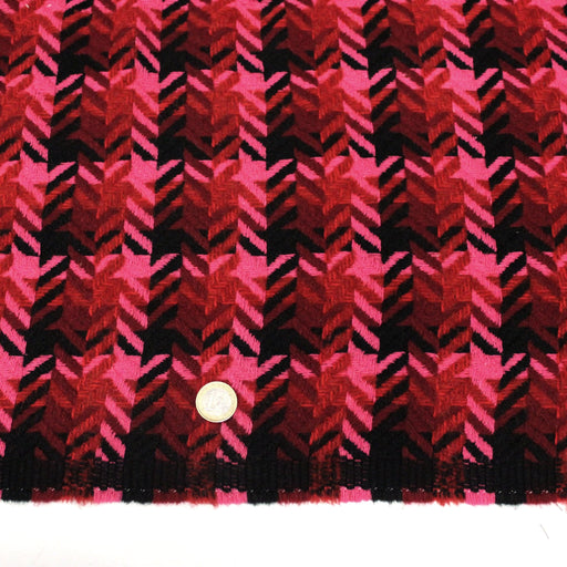 Tissu lainage grand motif pied de coq aux tons roses & noirs - Fabrication italienne - tissuspipi.com