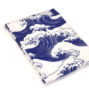 Tissu gabardine coton imprimée HOKUSAI Vagues japonaises bleues & blanc cassé - OEKO - TEX - tissuspipi.com
