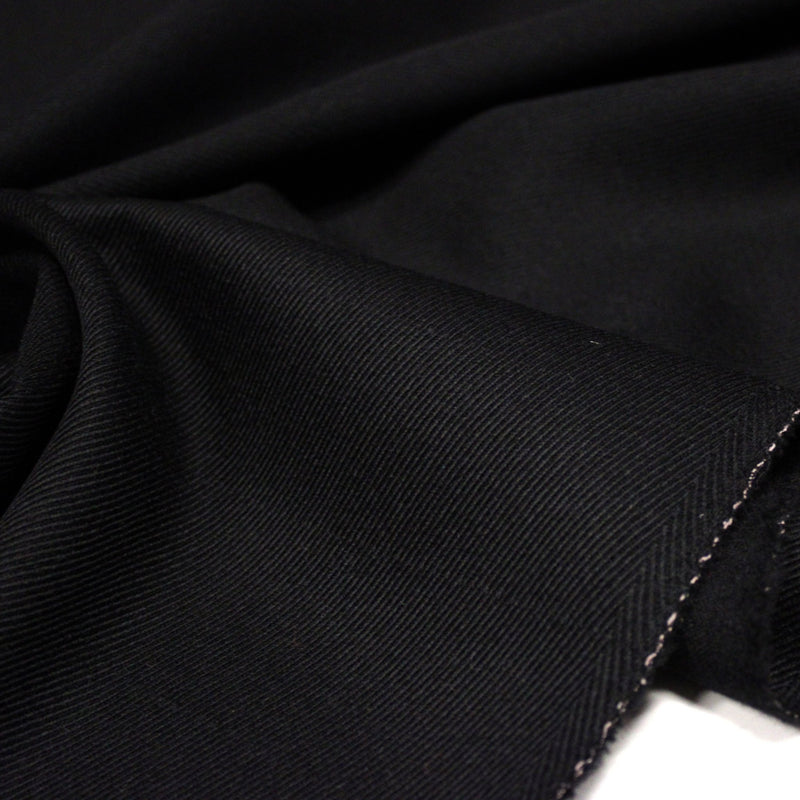 Tissu lainage sergé de laine noir - Fabrication italienne - tissuspipi.com