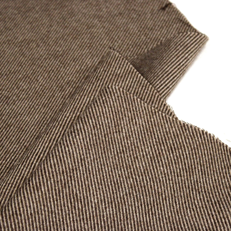 Tissu lainage sergé, fines rayures crème et chocolat - Fabrication italienne - tissuspipi.com