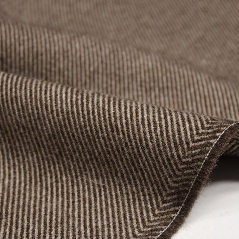 Tissu lainage sergé, fines rayures crème et chocolat - Fabrication italienne - tissuspipi.com