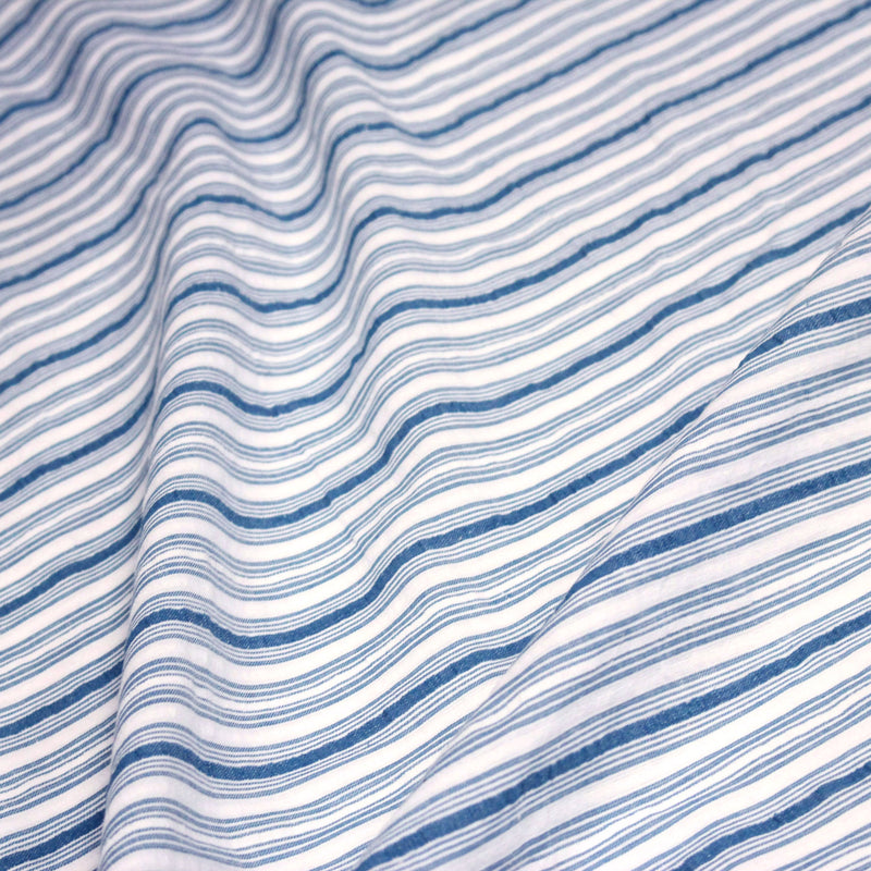 Tissu Seersucker coton rayures bleues et blanches - tissuspipi.com