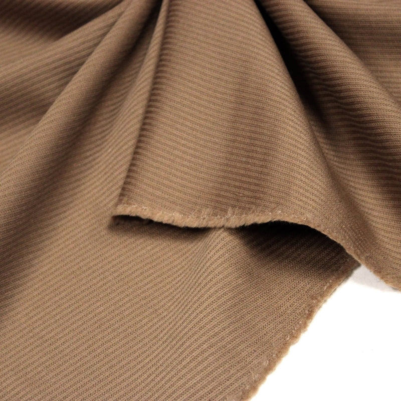 Tissu lainage sergé, fines rayures camel uni - Fabrication italienne - tissuspipi.com