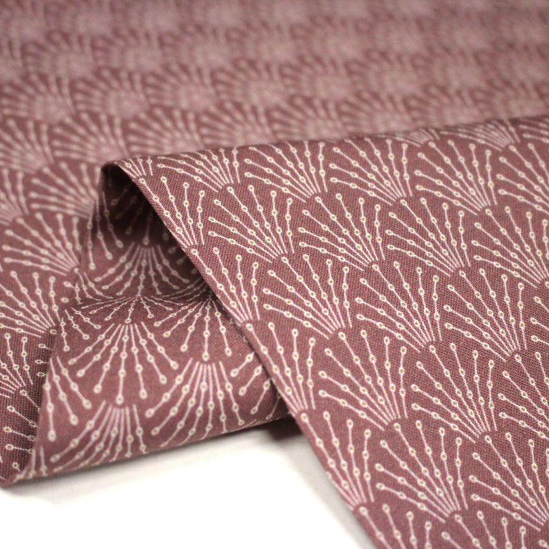 Tissu cotonnade bordeaux aux motifs géométriques blancs ART DECO - STANDARD 100 OEKO - TEX - tissuspipi.com